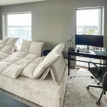Appartement Awesome In